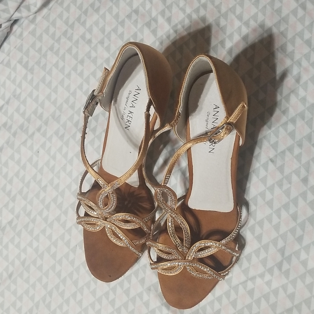 Dancing shoes